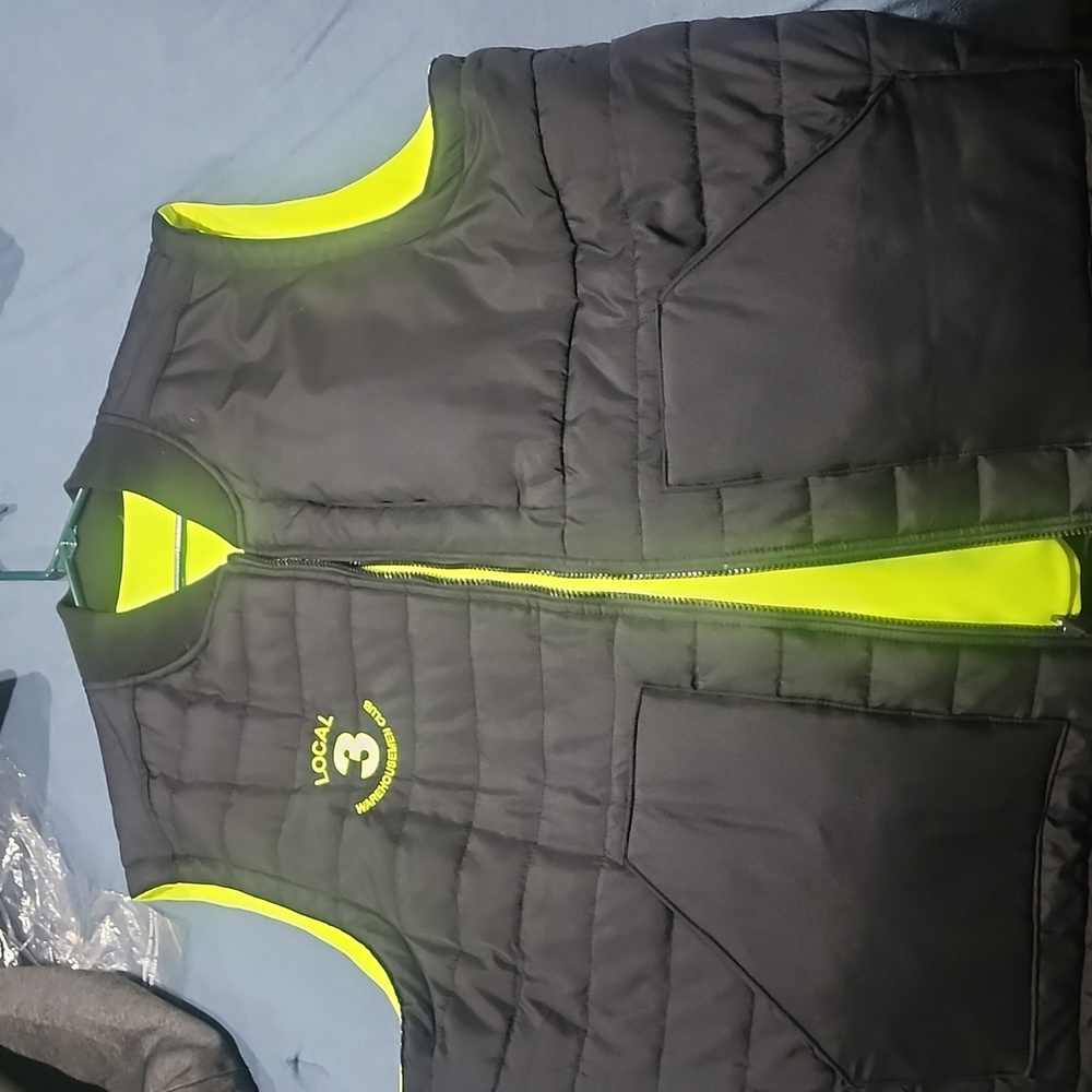 Mens XL work/safety vest